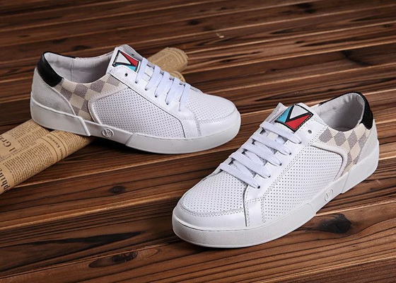 LV Fashion Casual Shoes Men--039